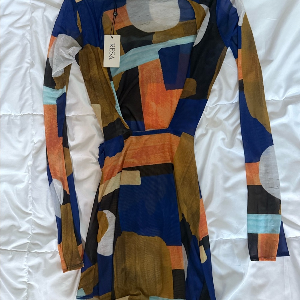 resa BNWT Mia Mini Dress in Deco - Picture 6 of 6